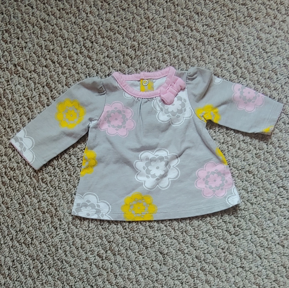 🎀 Carter's Long Sleeve Floral Tee